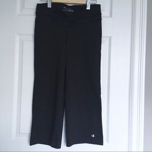 Champion small  black cropped leggings